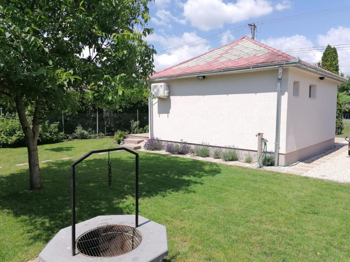 Levelke Mini Apartman Gárdony Exterior photo